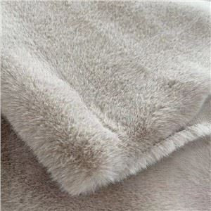 100 % Polyester Kunstpelz NERZ Stoff 10-15MM